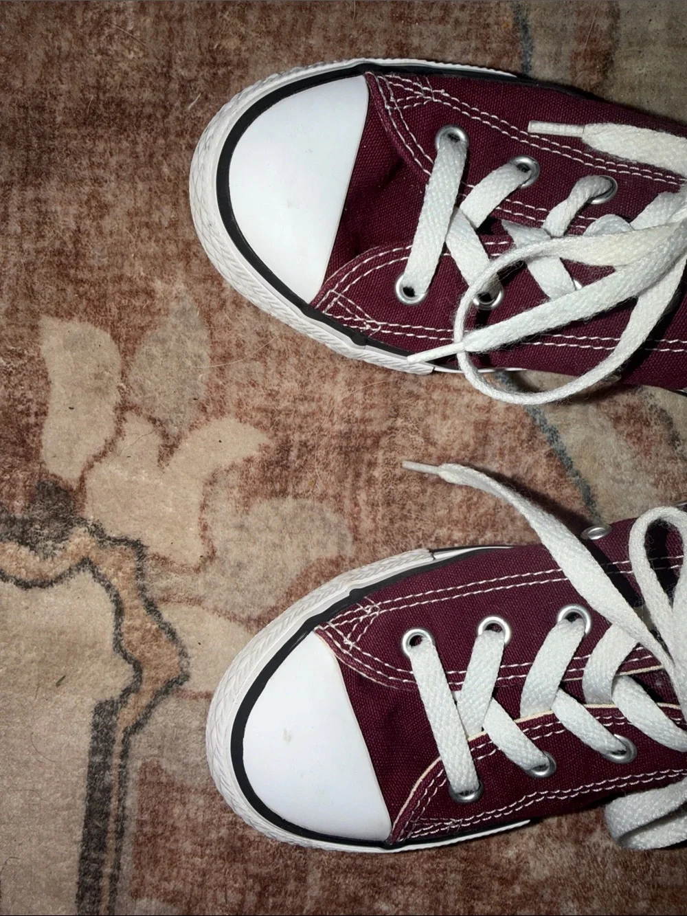 Converse Kids Low Top Sneakers - Maroon and White